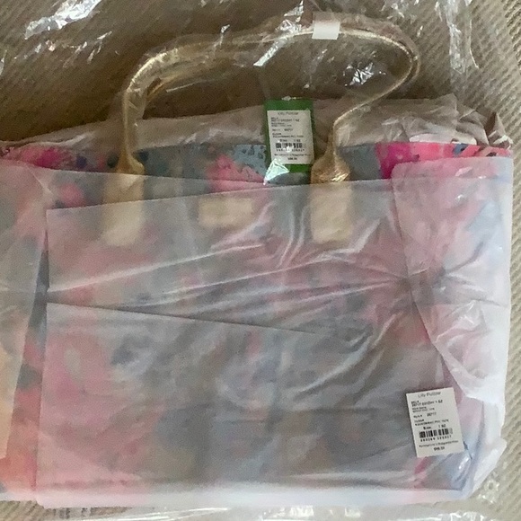 Lilly Pulitzer Pool Tote - Picture 3 of 5